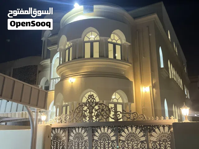 900 m2 4 Bedrooms Apartments for Rent in Muscat Al Khoud