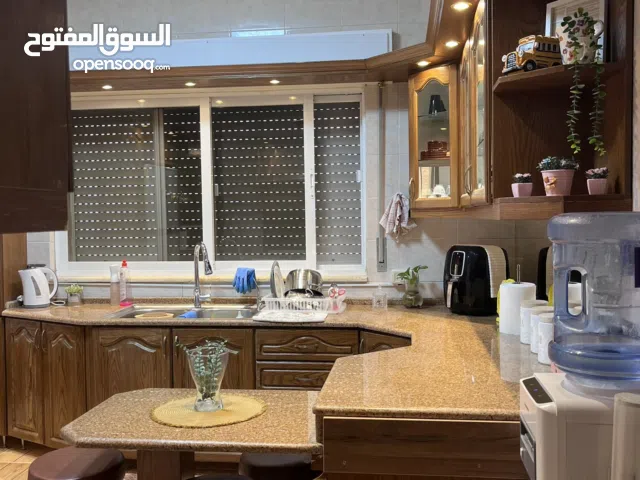 مطبخ خشب بلوط صولد للبيع بسعر مغري