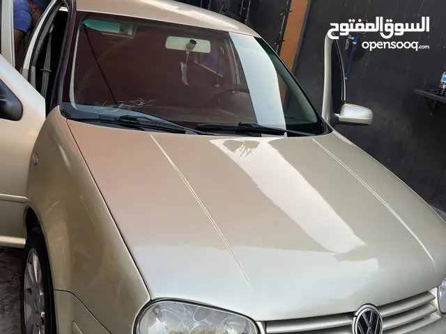Volkswagen Golf MK 2002 in Amman