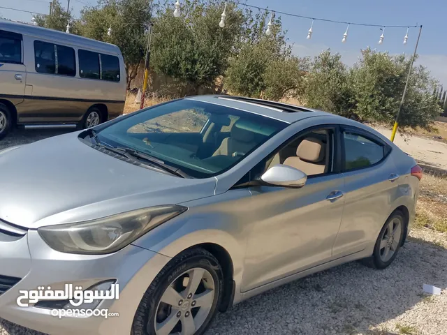 Used Hyundai Elantra in Madaba