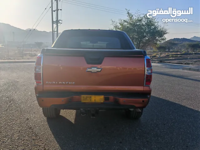 Used Chevrolet Avalanche in Al Sharqiya