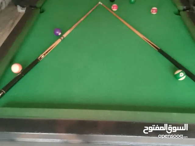 طاولة بلياردو عدد 2 بسعر مناسب