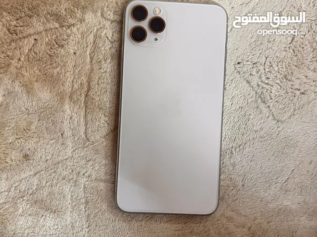 iPhone 11 برو ماكس مجدد من الشركه الجوال ما على كلام بس البطاريه مبداه ارجنل و البطاريه عليها ضمان