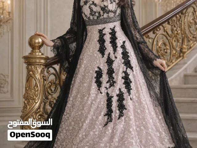 فستان سهرة فاخر – Secrets Couture
