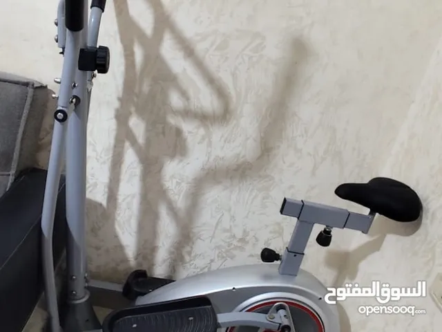 جهاز كروس وبسكليت مع بعض استعمال قليل بحالة ممتازة
