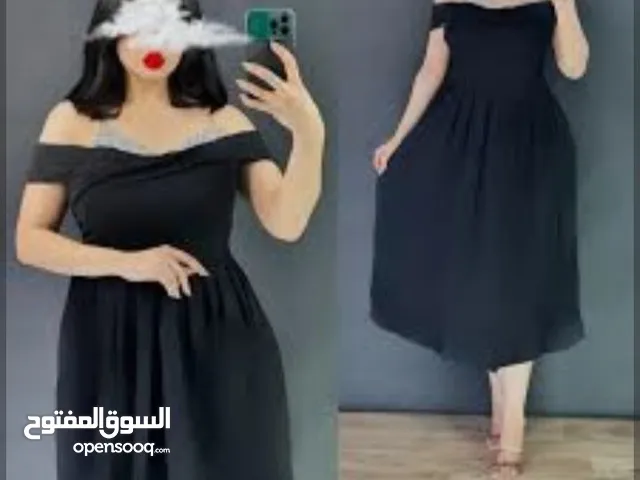 فستان اسود للسهرات قصير