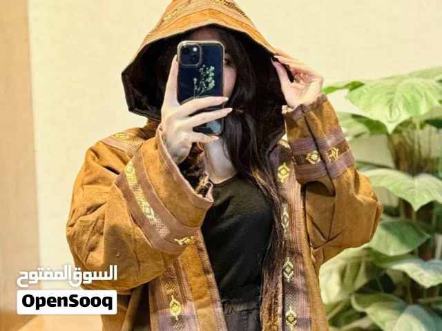 فروه مغربيه مبطنه مصنوعه من افخم أنواع الفرو والقماش