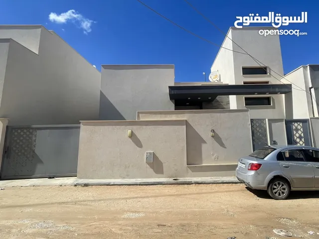 265 m2 3 Bedrooms Townhouse for Sale in Tripoli Tareeq Al-Mashtal