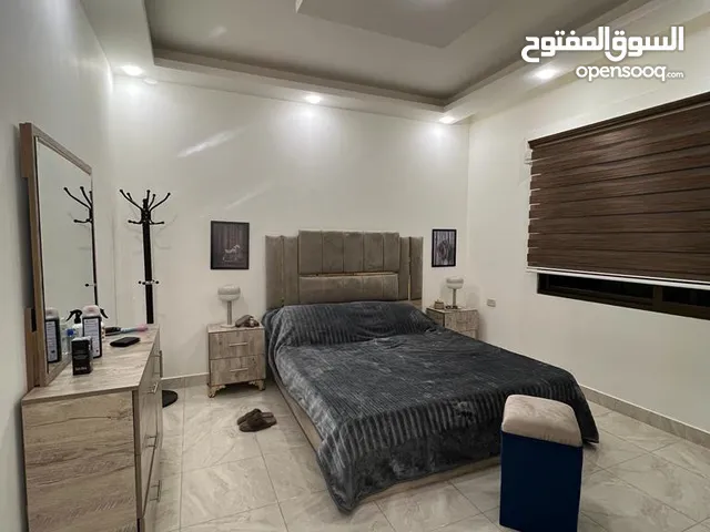 135 m2 3 Bedrooms Apartments for Rent in Amman Daheit Al Rasheed
