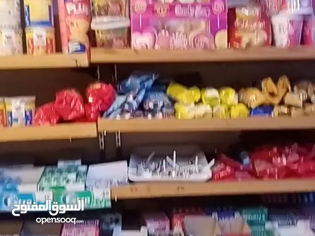 محل تجاري للبيع في موقع ممتاز