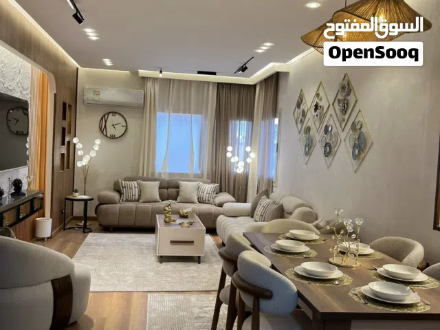 للبيع شقة بالمهندسين مفروشة
