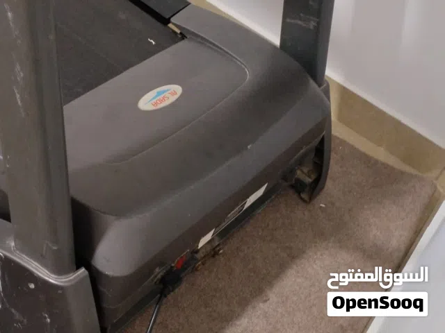 للبيع سير مشي كهربائي ماركة الأصداء المعروفة – بحالة ممتازة وجاهز للاستخدام.
