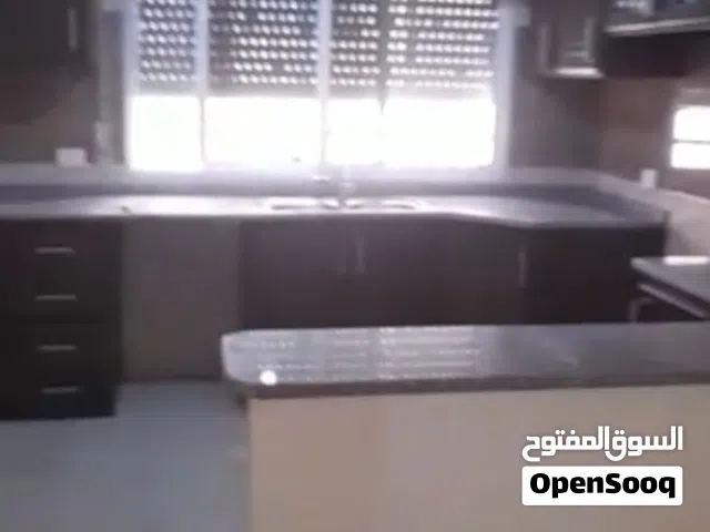 90 m2 3 Bedrooms Apartments for Sale in Zarqa Wadi Al Hajar