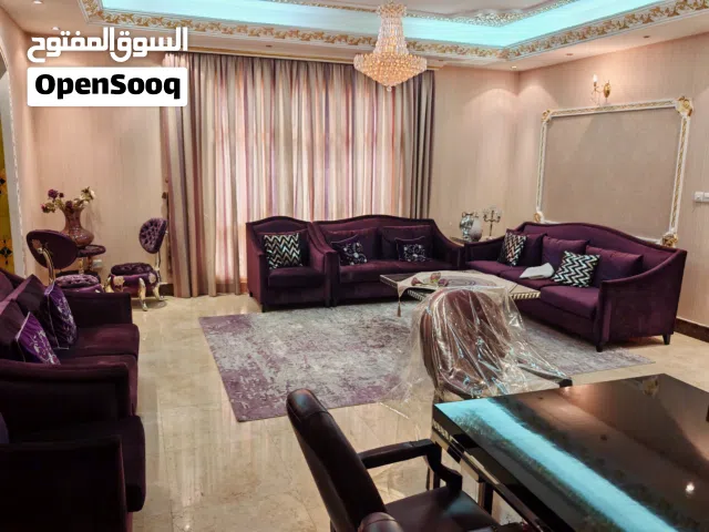 اثاث شبه جديد