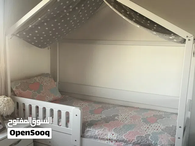 تخت اطفال صناعه تركية مفرد للبيع ( بدون فرشة )  Ozey home   يحتاج صيانه بسيطة