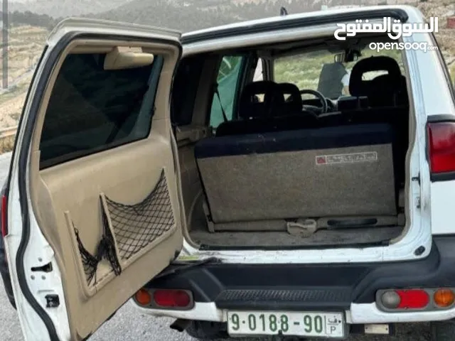 هنداي نيسان 2000 المش معني ما يرن ولا يغلب حالو