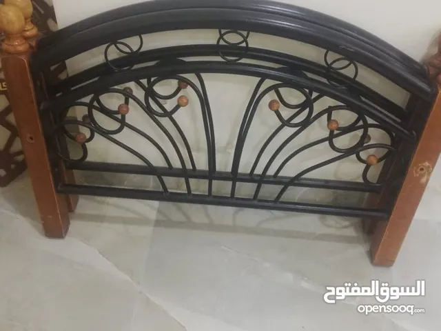 تخت مفرد للبيع