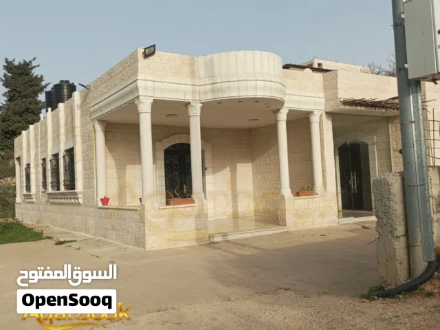 280 m2 3 Bedrooms Townhouse for Sale in Ramallah and Al-Bireh Rafat