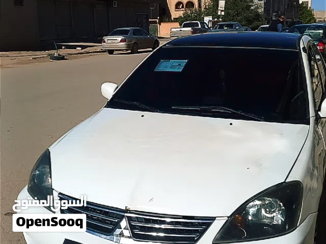 2027 ميتسوبيشي لانسر GL