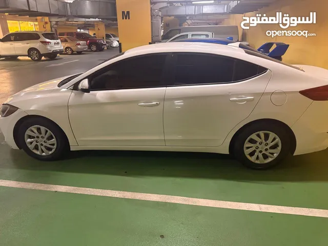 Hyundai Elantra 2017 – American Specs – Excellent Condition