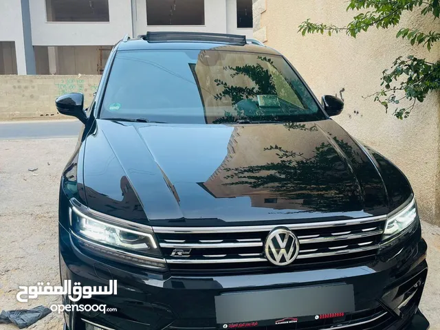 Volkswagen tiguan R-line 4x4 بنزين