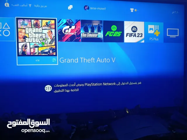 بلاي ستيشن 4 سليم مستعمل بحاله ممتازه 500 جيجابايت يدين اصليات خمس العاب مميزه  للاستفسار تواصل على