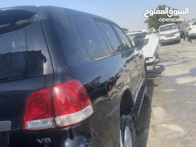 لاندكروزر Vxr مدويل 2010 تشليح قطع غيار فقط