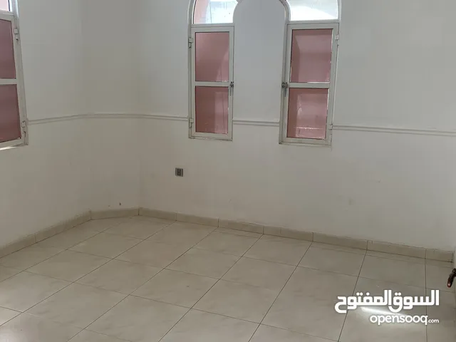 10 m2 2 Bedrooms Townhouse for Rent in Muscat Azaiba