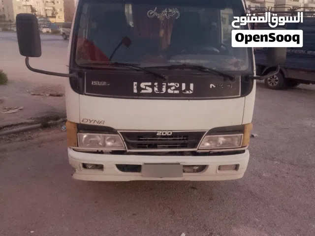2004 ايسوزو اخرى