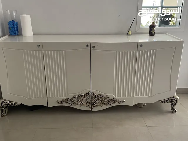 Dining table buffet