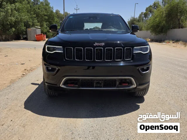 2017 جيب جراند شيروكى Trailhawk 4xe