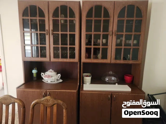 بوفيه عدد 3 بحالة جيدة