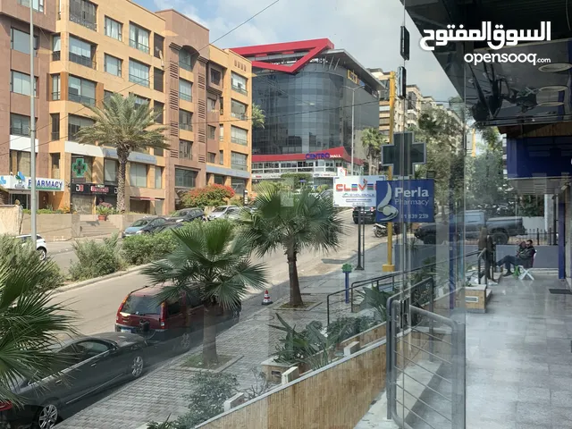 صالة عرض فخمة للبيع – جاهزة للاستثمار الفوري