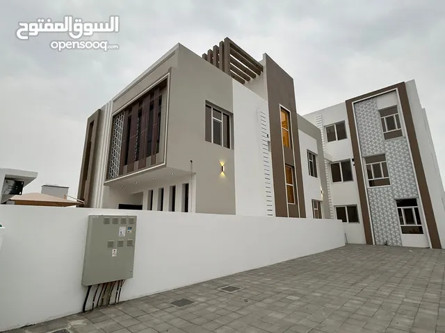 313m2 5 Bedrooms Villa for Sale in Muscat Amerat
