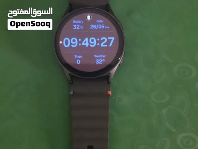 Samsung SmartWatch watch 7 in Excellent Condition - Used