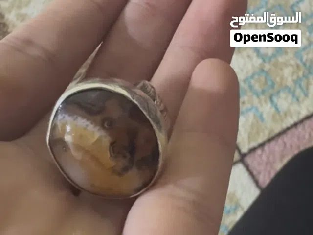 خاتم قديم وصياغه ثقيله