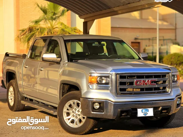 Used GMC Sierra in Farwaniya