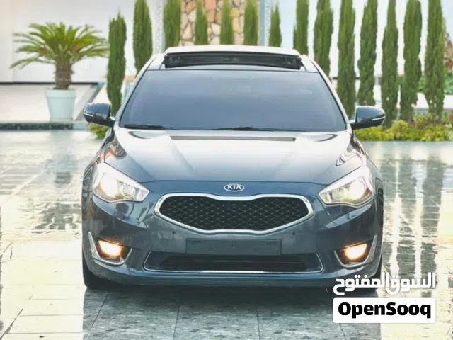 2014 كيا كادينزا Limited