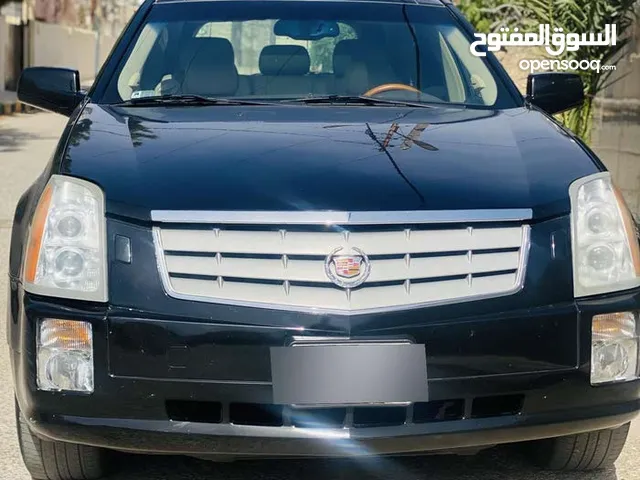 سيارة كاديلاك srx 2006 للبيع بسعر محروق