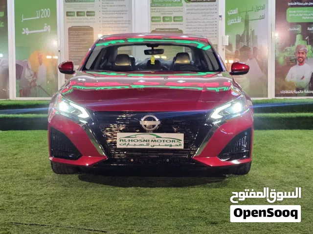 نيسان التيما SV موديل 2023 وارد أمريكي بدون حوادث وممشى جداً قليل لاتفوتك الفرصه وبادر با الحجز.....