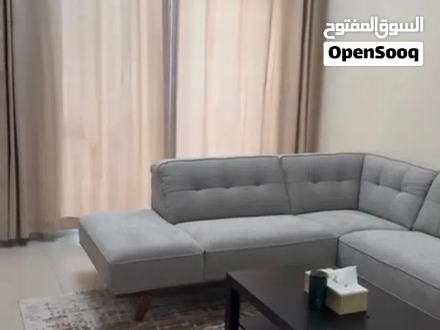 شقة للايجار في بوليفارد القرم  Apartment for Rent in Qurm Boulvard