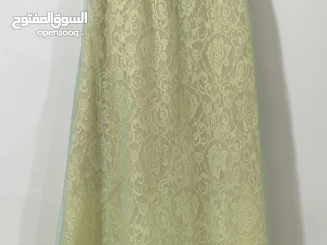 فستان حفله لبسه وحدة للبيع