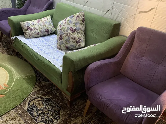 غرفه نوم مع تخم قنفات