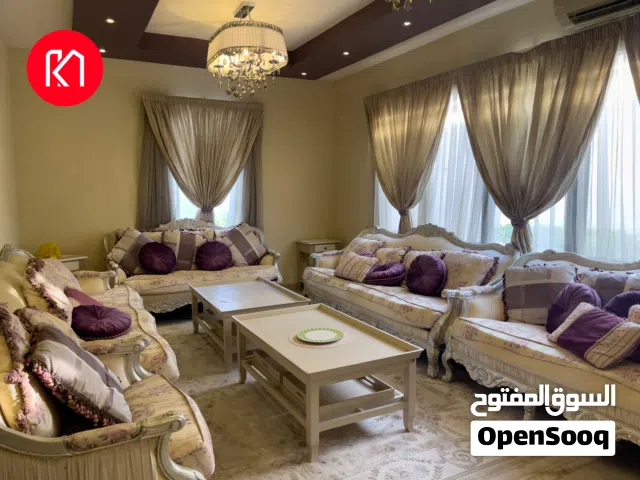 255 m2 4 Bedrooms Townhouse for Sale in Muscat Al Khoud