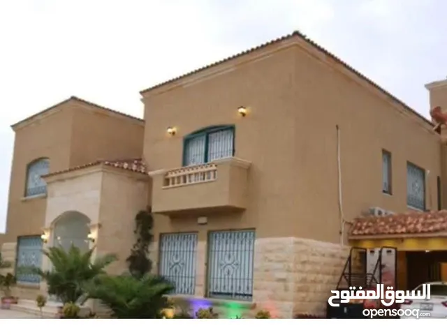 مزرعه للايجار اليوم و الشهري و الأسبوعي عمان شارع المطار
