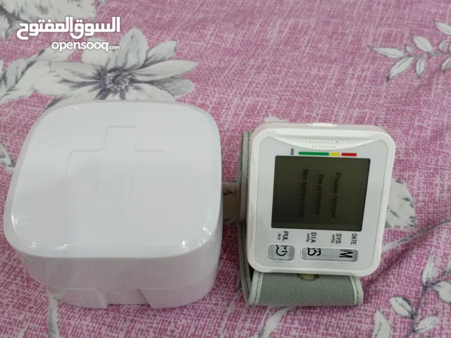جهاز ضغط معصم الناطق ومعدل نبضات القلب مال الصليب الأحمر الاصلي