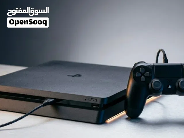 بلاي ستيشن 4 سليم مستعمل بحاله الجديد مع يد