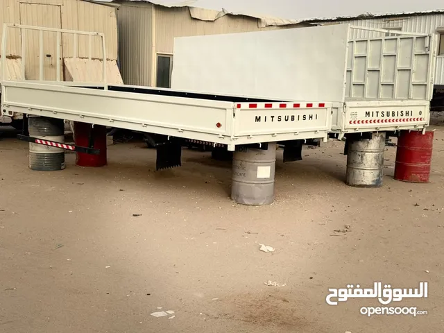 للبيع صندوق حوض جوانب متسوبيشي مستعمل بحاله الجديدطول 4متر ونص وخمسه متر