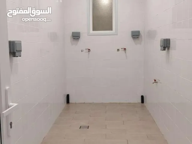 500 m2 More than 6 bedrooms Villa for Rent in Al Ain Zakher