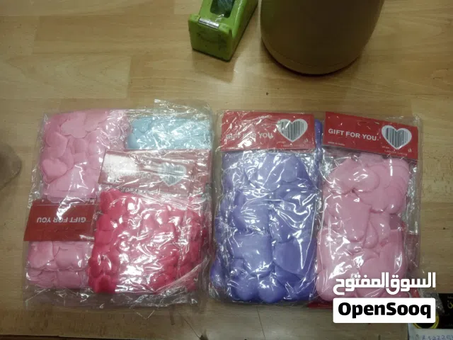 ورد بوكس هدايا يوجد كبير وصغير التزيين بثلاث دنانير